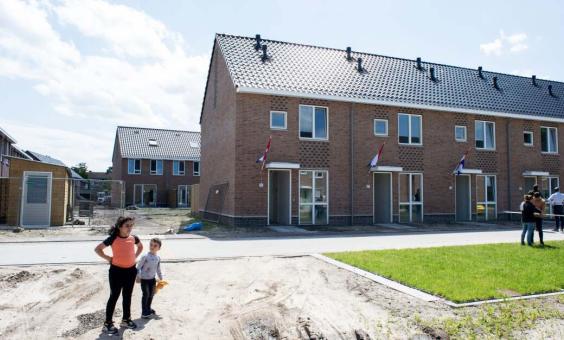 Kinderen voor opgeleverde sociale huurwoningen (1200x627)