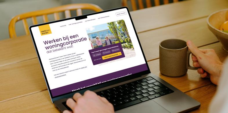 WerkaanWonen op een laptop bruin