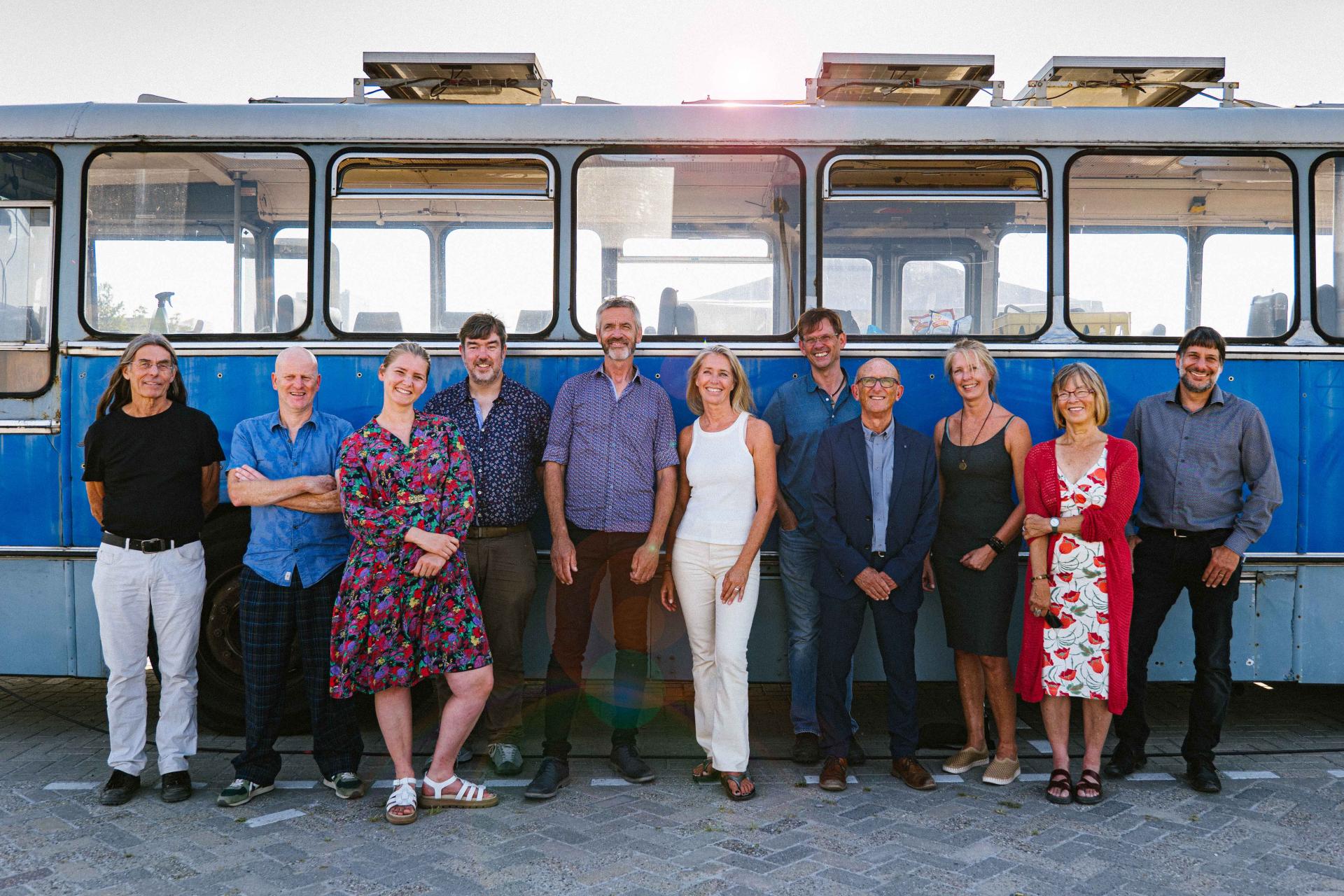 Groepsportret met mensen van vereniging Cooplink